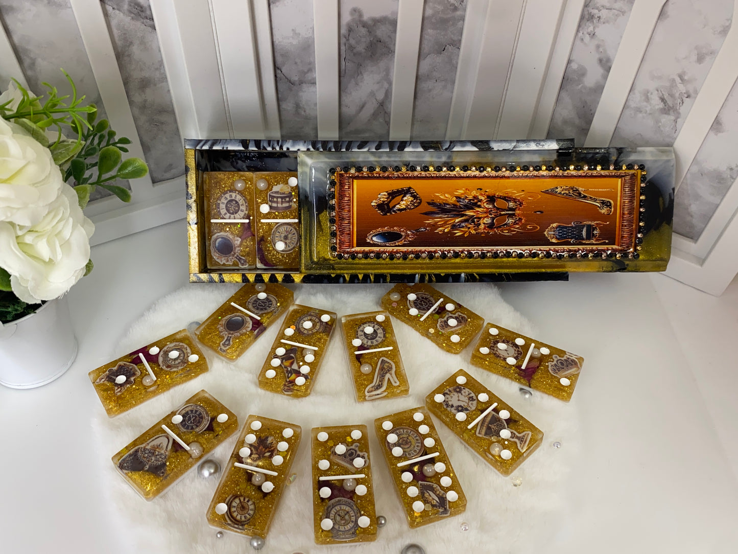 Great Gatsby Themed Dominoes Set with Box
