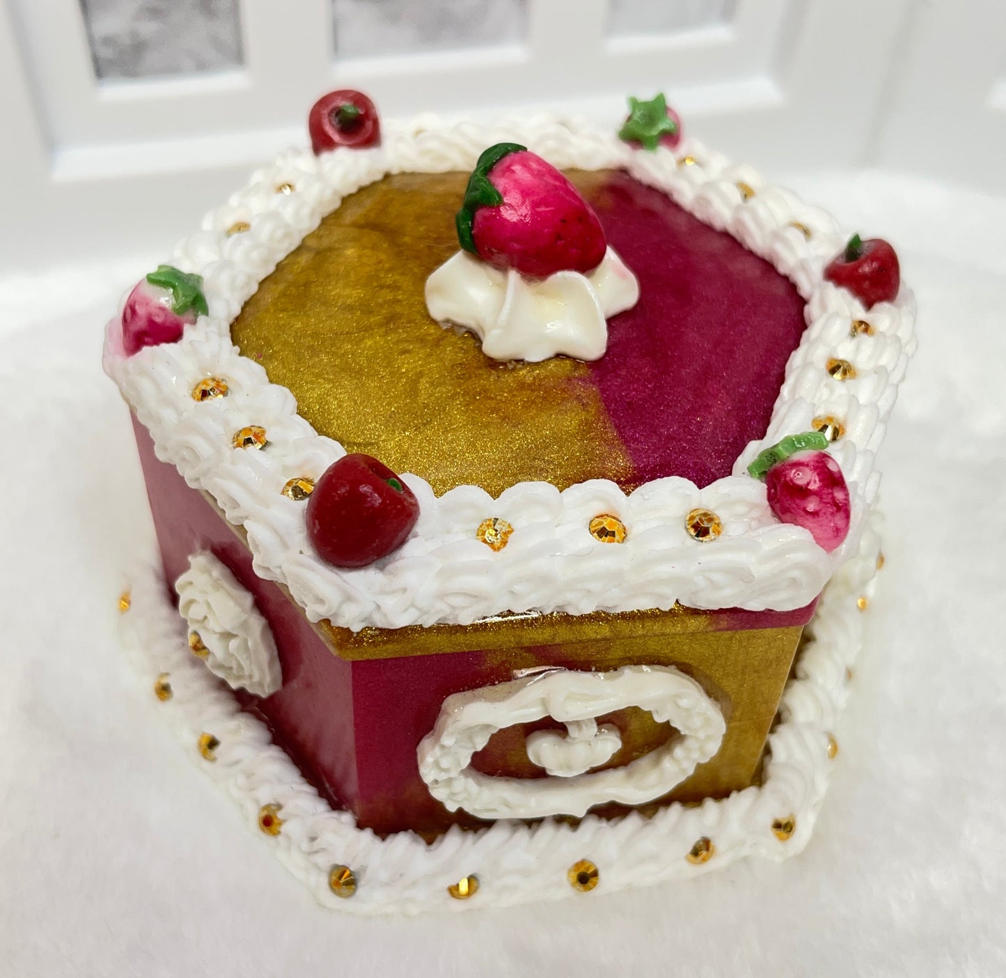 Hexagon Strawberry Trinket Box