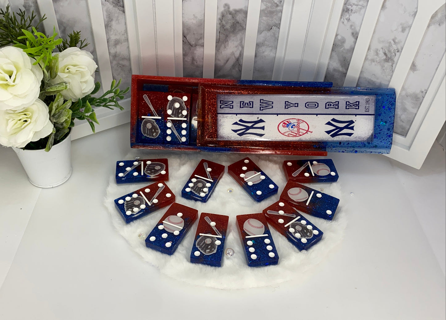 New York Yankees Dominoes Set with Matching Box