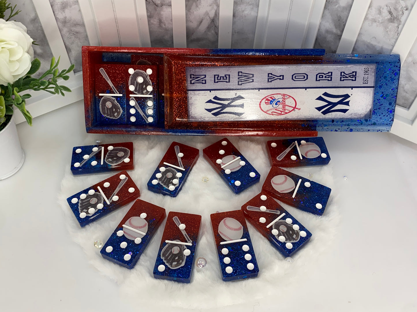 New York Yankees Dominoes Set with Matching Box